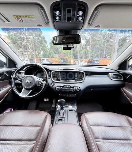 Kia Sorento-3