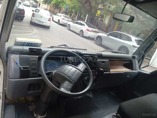 Mitsubishi Canter-3