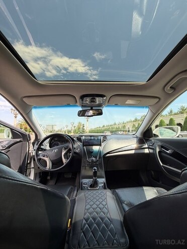 Hyundai Azera-12