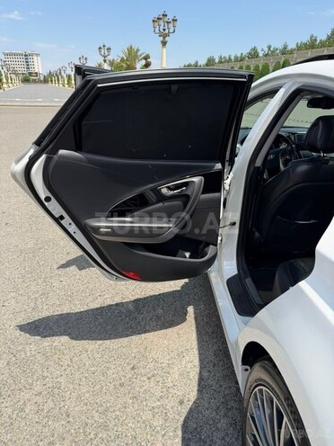 Hyundai Azera-11