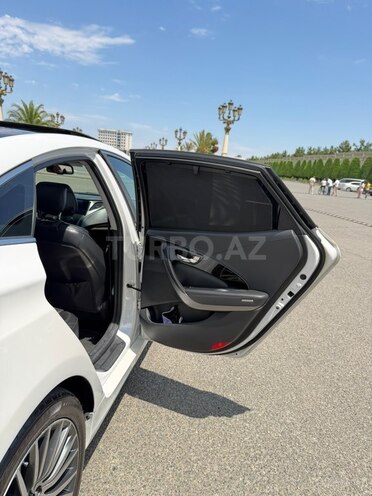 Hyundai Azera-9