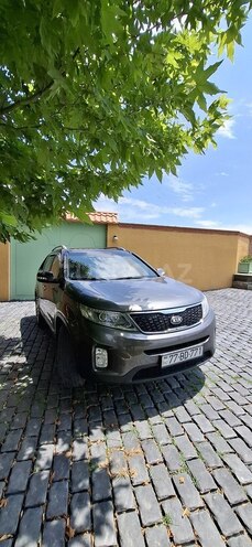 Kia Sorento-11