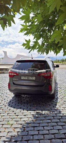 Kia Sorento-7