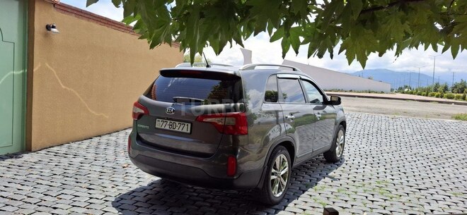 Kia Sorento-6