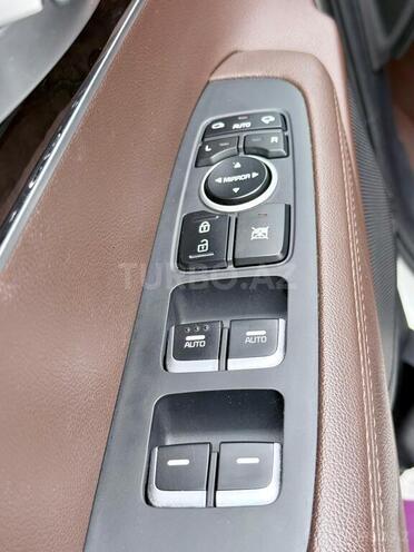 Kia Sorento-13