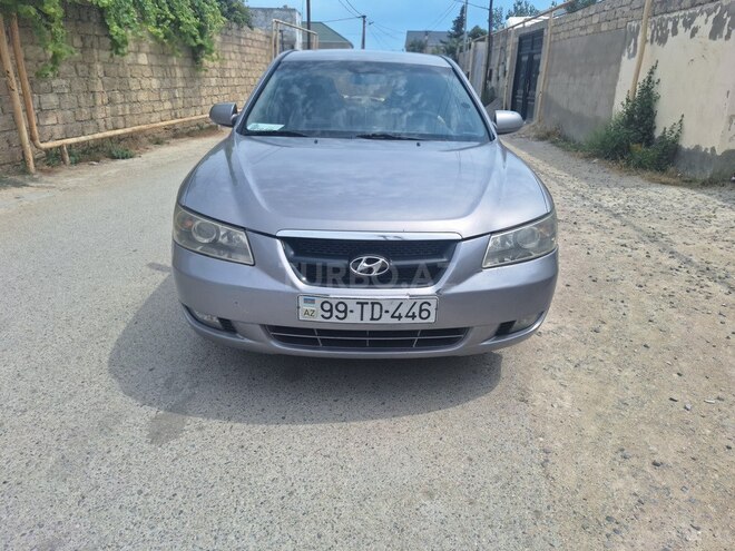 Hyundai Sonata-1