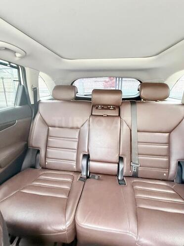 Kia Sorento-16