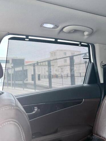 Kia Sorento-17