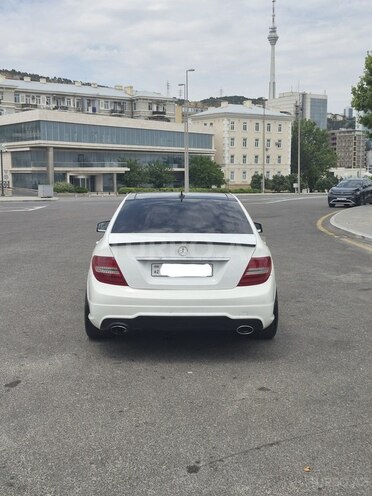 Mercedes C 250-7