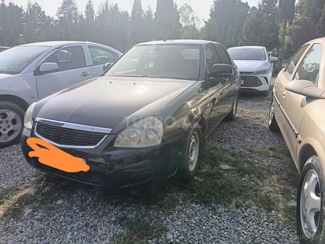 LADA (VAZ) Priora-1