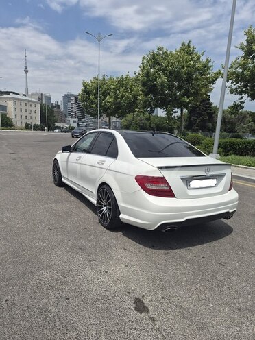 Mercedes C 250-8