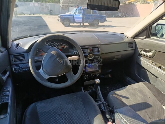 LADA (VAZ) Priora-5