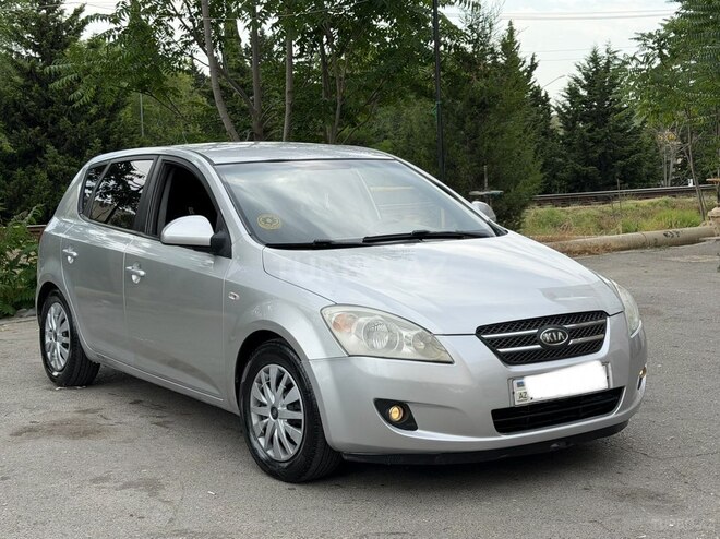 Kia Ceed-8