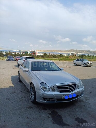 Mercedes E 350-1
