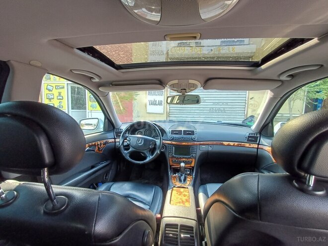Mercedes E 350-5