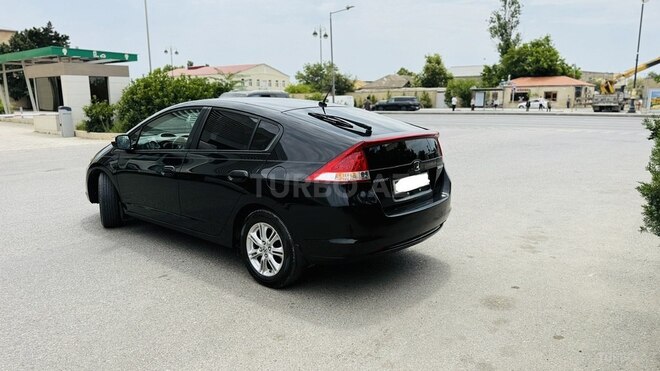 Honda Insight-5
