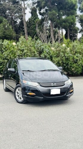 Honda Insight-3