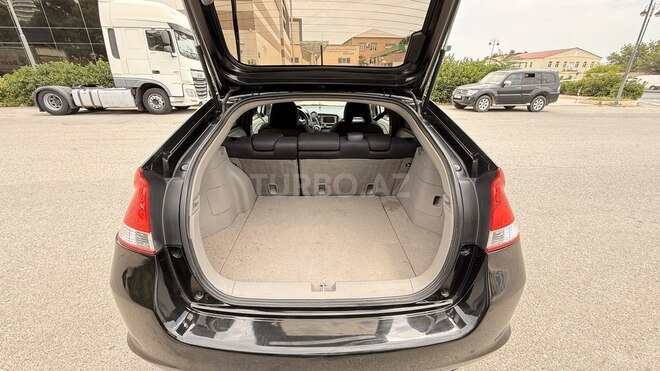 Honda Insight-12