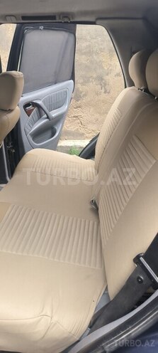 Mercedes ML 320-8