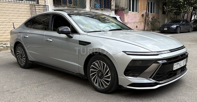 Hyundai Sonata-3