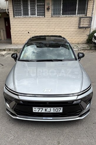 Hyundai Sonata-2