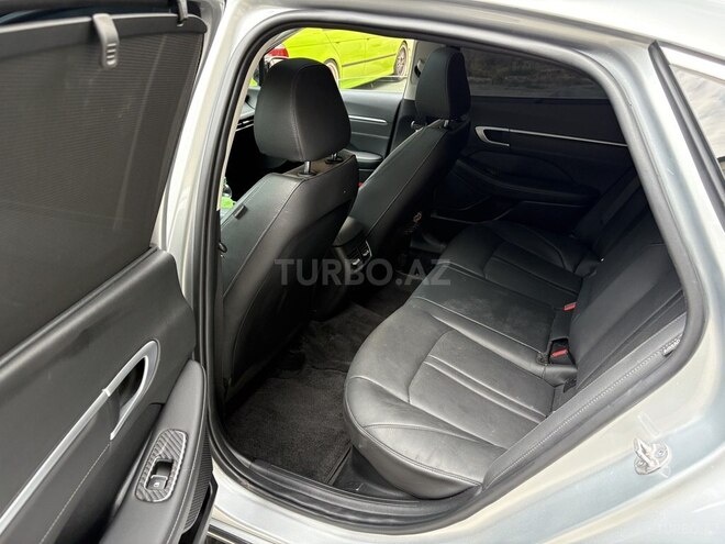 Hyundai Sonata-10