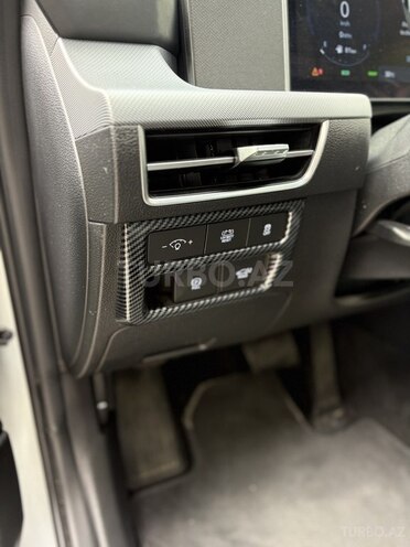 Hyundai Sonata-16