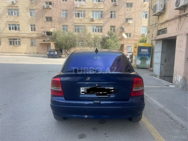 Opel Astra-9