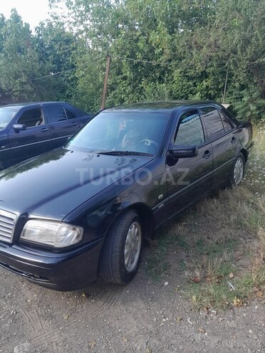 Mercedes C 180-6
