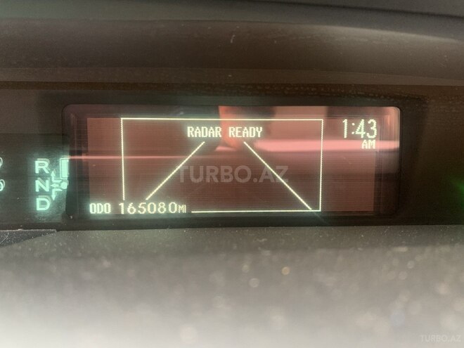 Toyota Prius-16