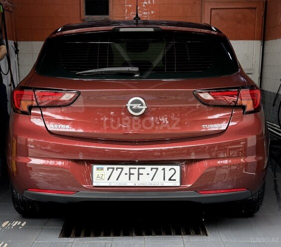 Opel Astra-3