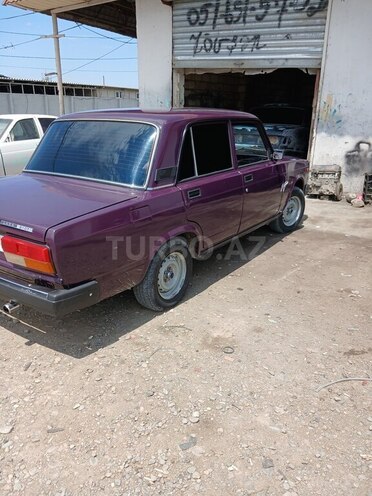 LADA (VAZ) 2107-4