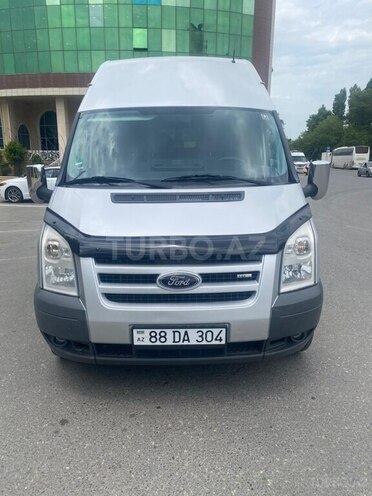 Ford Transit-1