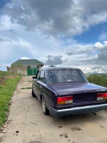 LADA (VAZ) 2107-2