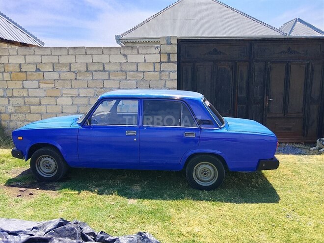 LADA (VAZ) 2107-4