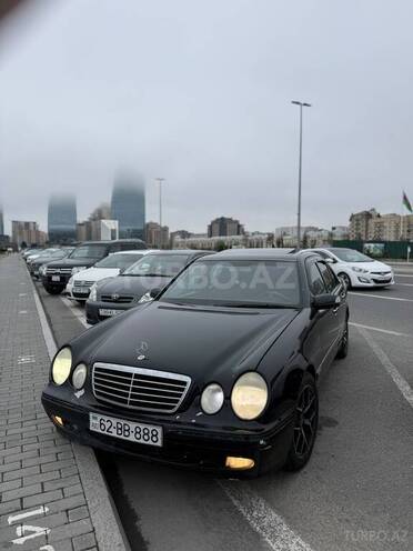 Mercedes E 240-7