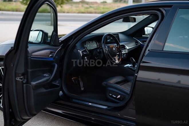 BMW 520d-10