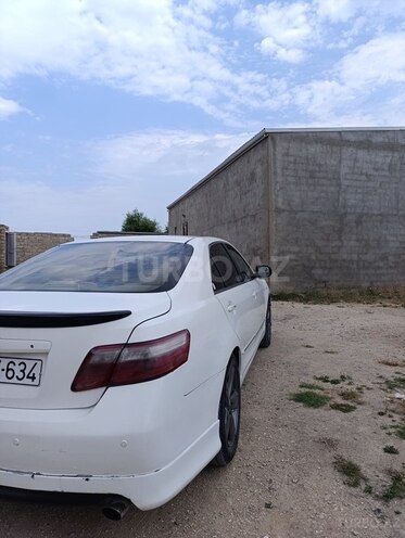 Toyota Camry-9