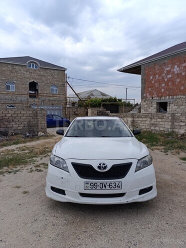Toyota Camry-1