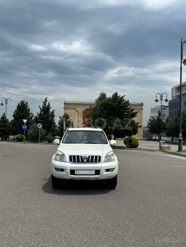 Toyota Land Cruiser Prado-1