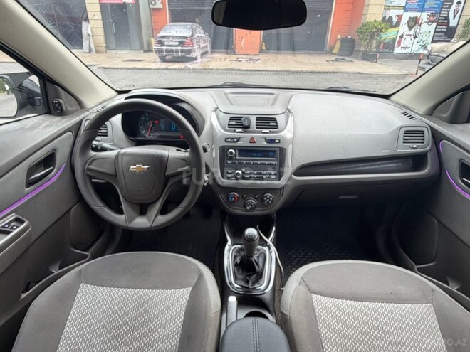 Chevrolet Cobalt-6