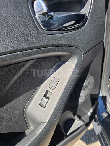 Kia Forte-14