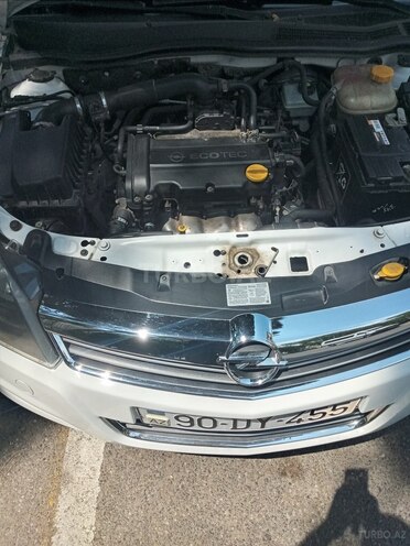 Opel Astra-10
