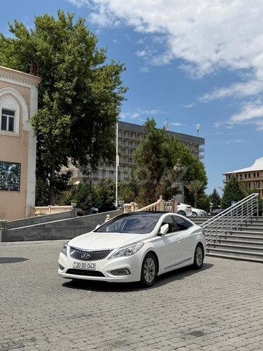 Hyundai Azera-6