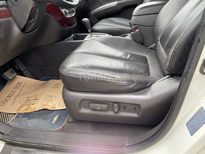 Hyundai Santa Fe-5