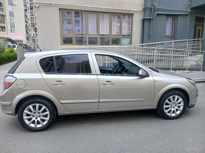 Opel Astra-4