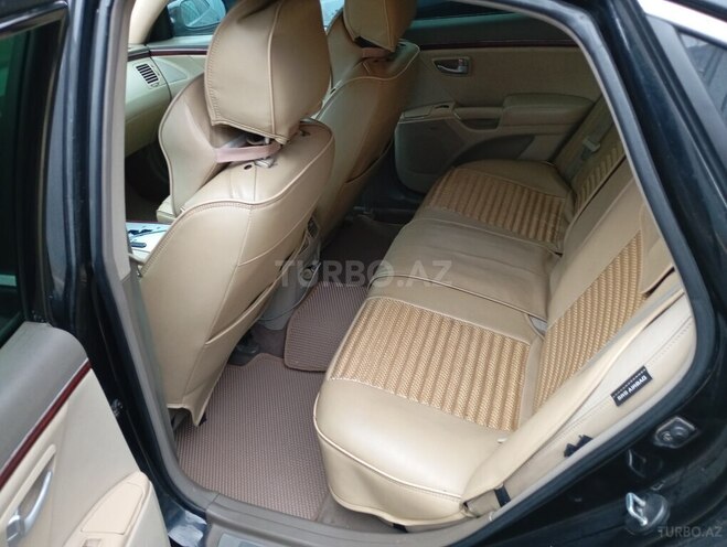 Hyundai Grandeur-6
