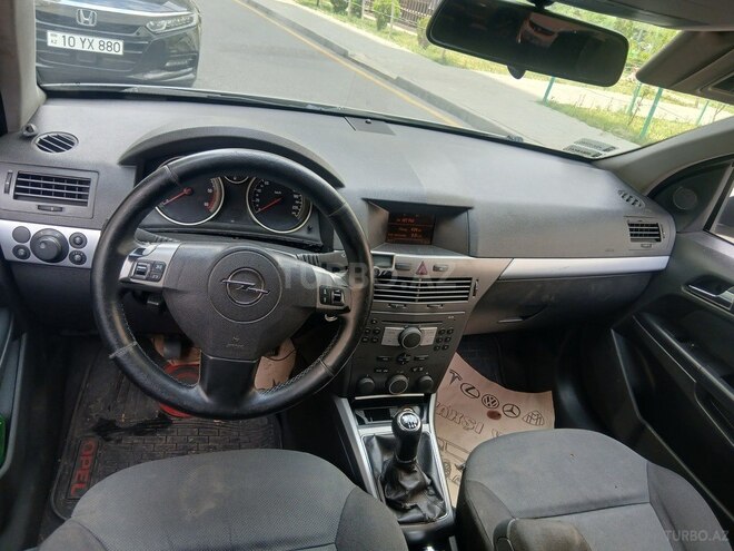 Opel Astra-16