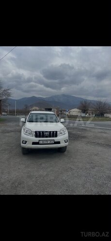 Toyota Land Cruiser Prado-1