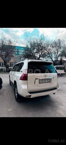 Toyota Land Cruiser Prado-3